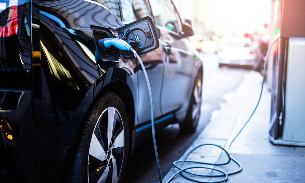 achat de voiture électrique en charge